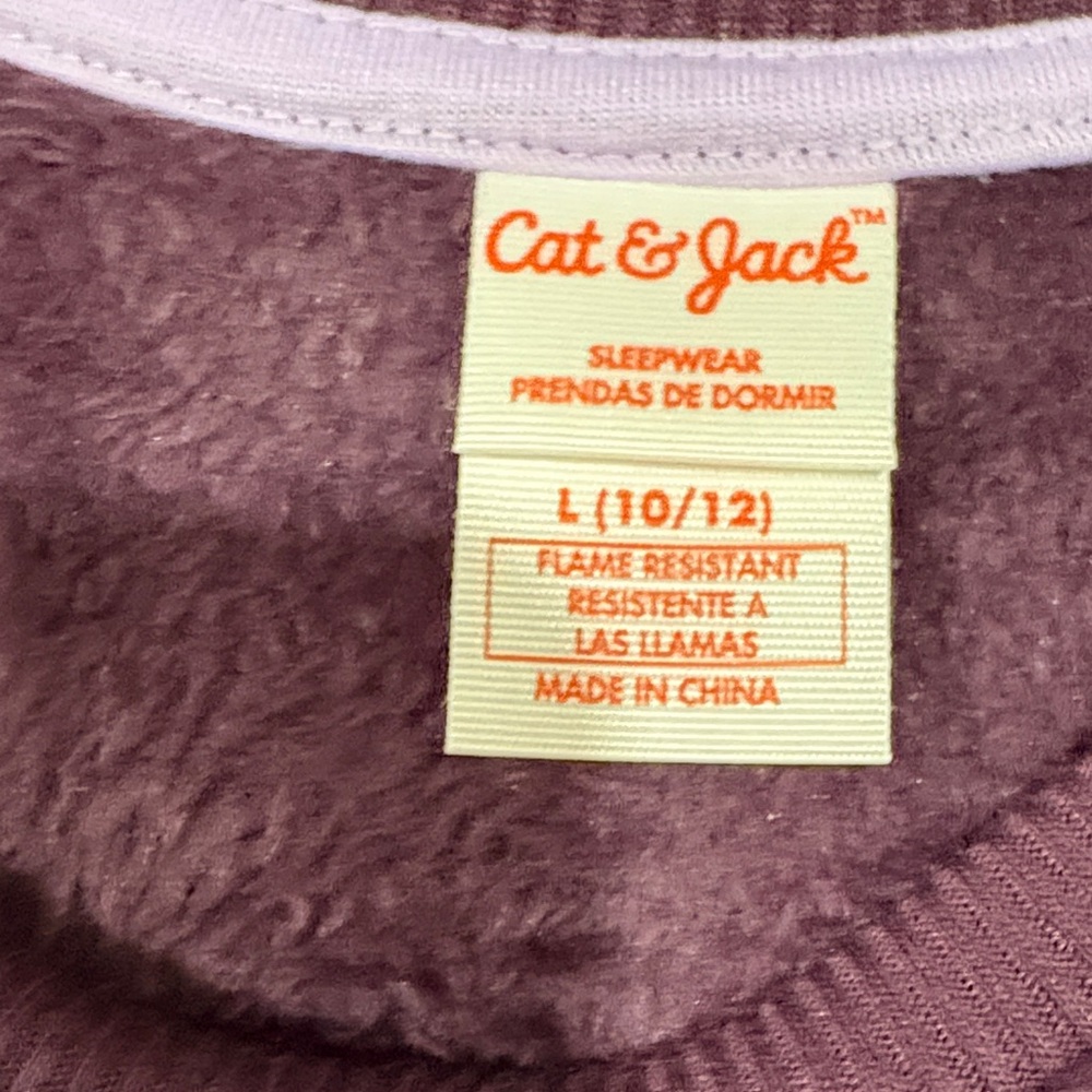 Cat & Jack Purple Kids Pajama set size 10-12 NWT - Picture 3 of 3